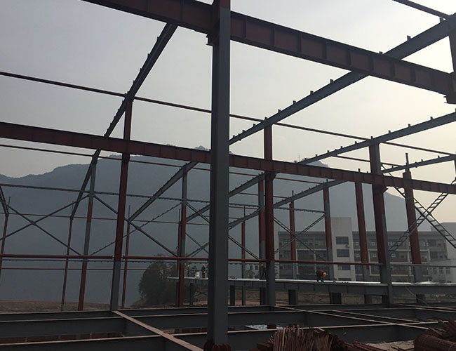 泸州专业彩钢板厂家